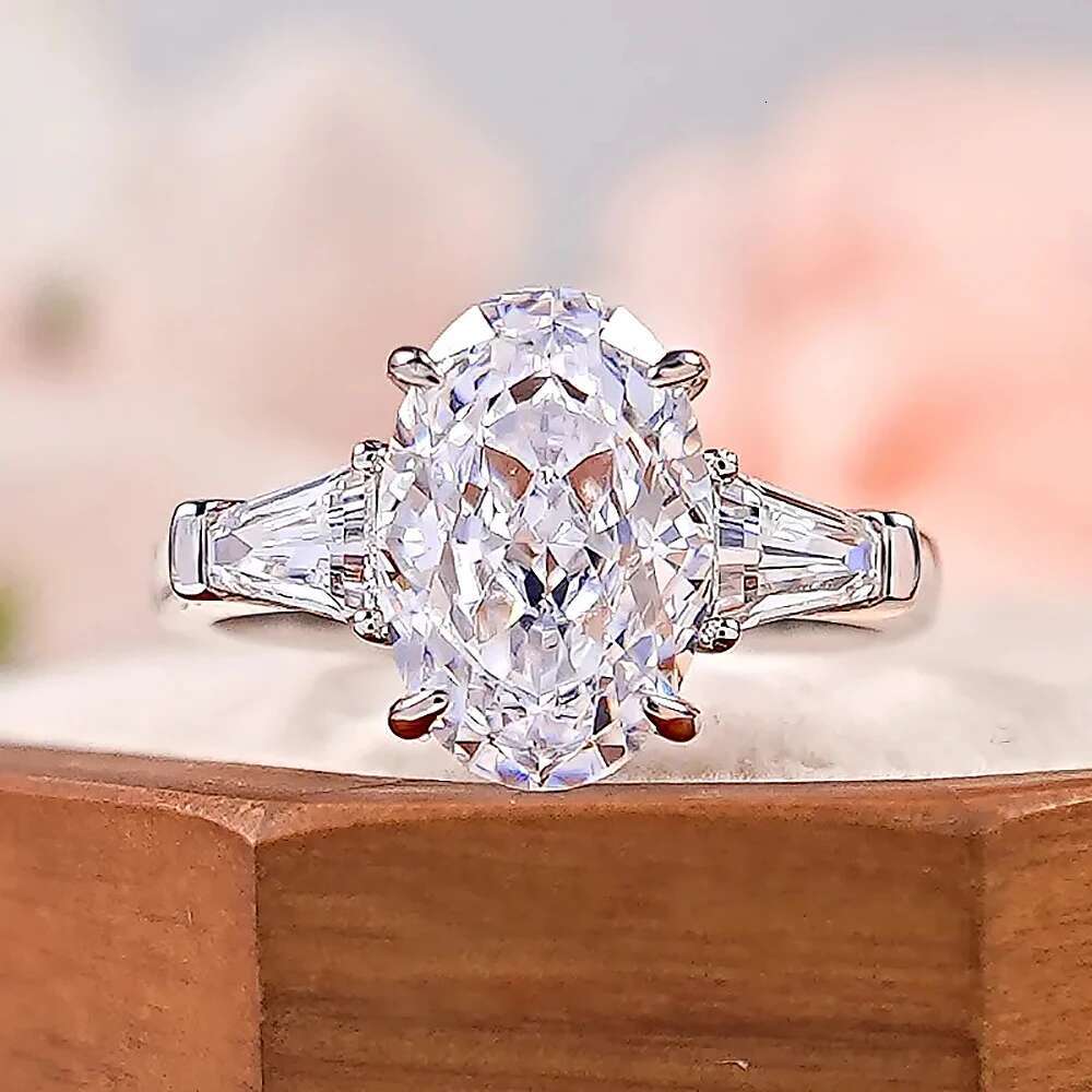 4Carat Oval Tapered Cut Moissanite Diamond Engagement Rings with Certificates 925 Sterling Silver 3-Stone Wedding Ring for Women