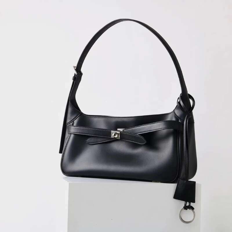 2025 Chic Lock Buckle Belt Tote Bags Women Design Belair Large Capacity Underarm Genuine Leather Elegant Shoulder Bag