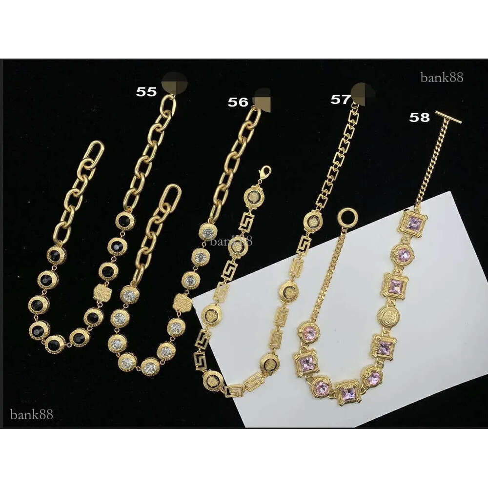 Luxury Brand Fashion Men's Necklaces Medusa Head Pendant 18K Gold plated Banshee Portrait Neck Chain Classic Style 2023 New models Women jewelry 