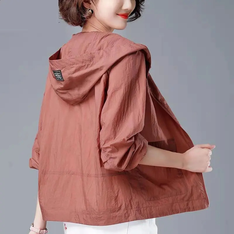 Korean Fashion Summer Casaco Feminino Solid Color Womens Spring Jacket 2025 All-Match Jackets Hooded Thin Sunscreen Coat 250410