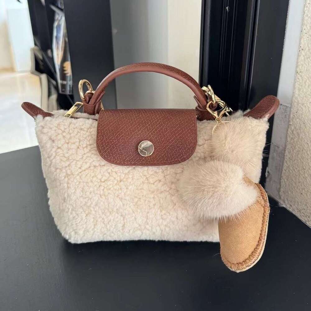 Women's Bags Lamb Cowhide Mini Dumpling Cute Handheld Hairy Bun for Women New Versatile Single Shoulder Crossbody Bag