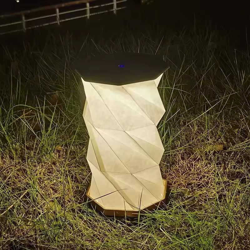 Folding Book Lamp Portable Paper Lanterns Dimmable Night Light Type-C Charging Christmas Gift for Bedroom Living Room M251114