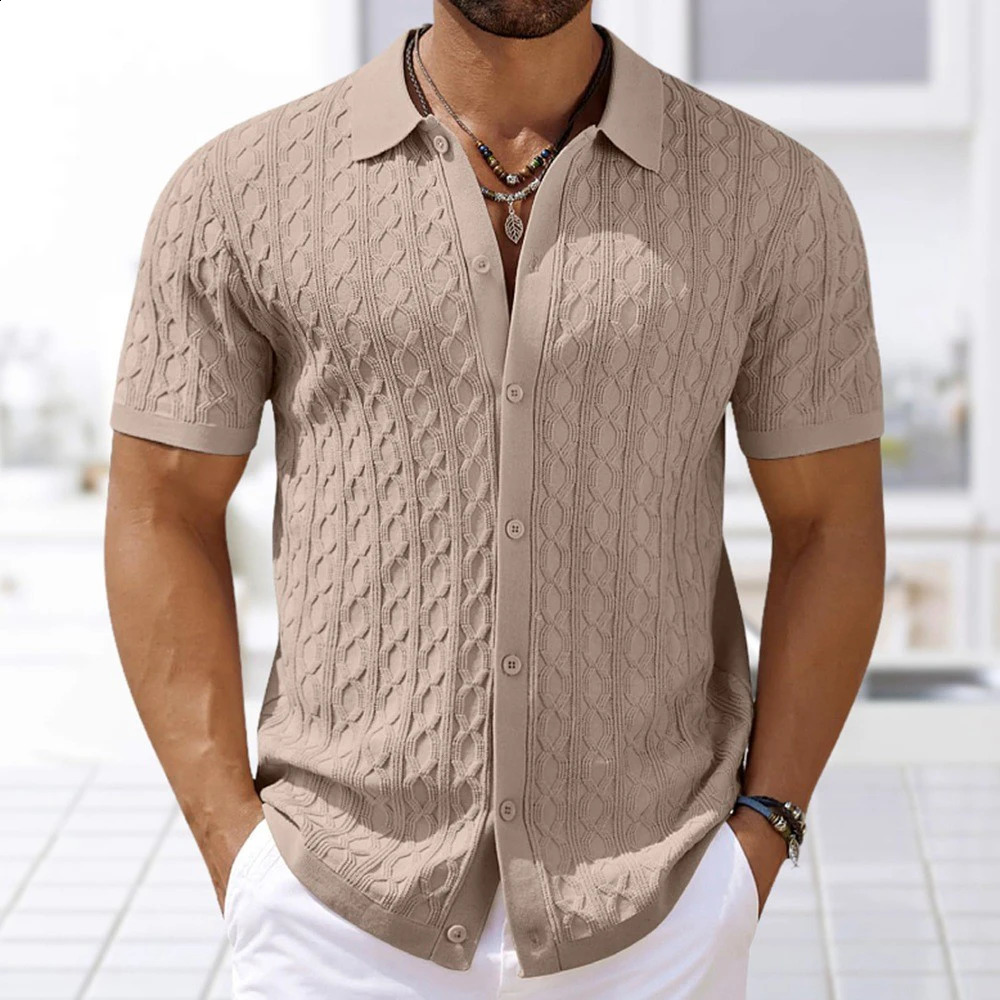 Mens Light Button-down Leisure Knitted Polo Shirt Retro Solid Color Short Sleeve Chic Fashion Jacquard Knitwear 250411