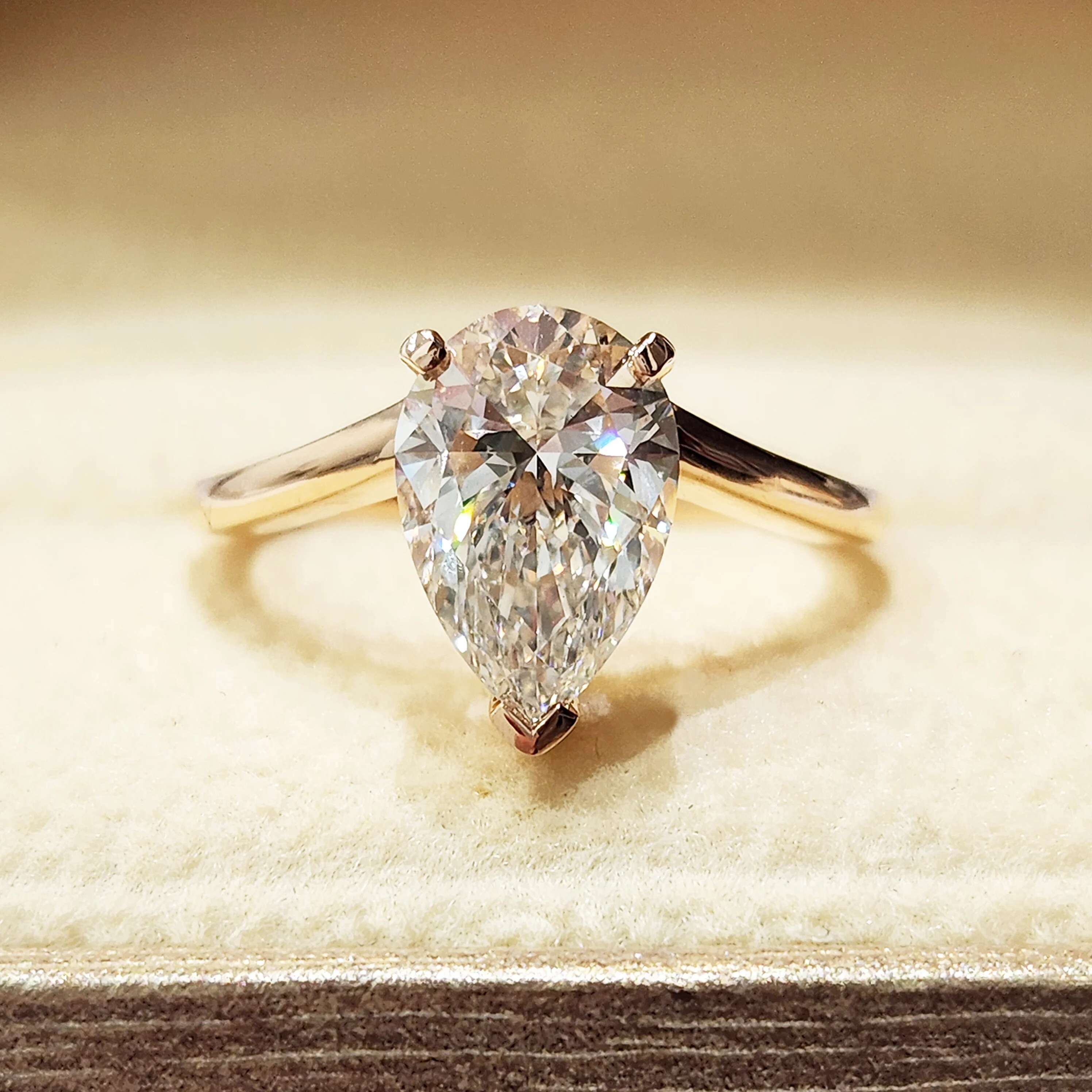 Custom Real Solid 10K Yellow Gold Rings Women Engagement Anniversary Wedding Rings Pear Water Drop Moissanite Diamond Rings