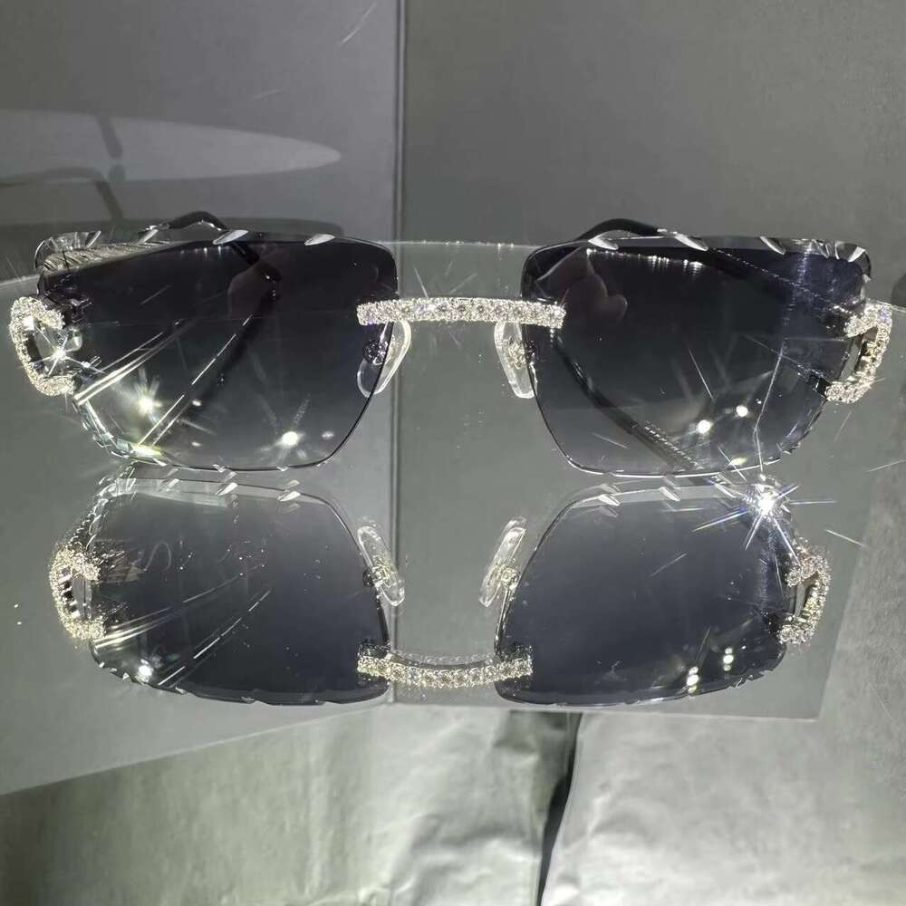 Best Selg Quality, High End, Modern and Popular VVS Moissanite Icedout Y Sunglasses Gradient Blue Dia Glasses