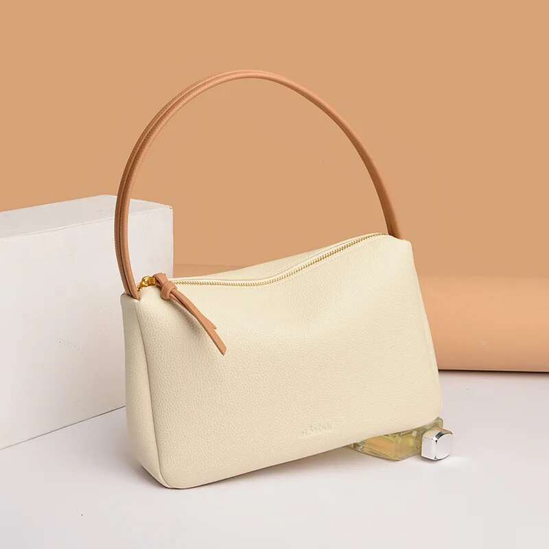 Cowhide-Textured French-Style Single-Shoulder Underarm Bag Women. New Style For Spring And Summer, Pillow Bag, Handbag, Can