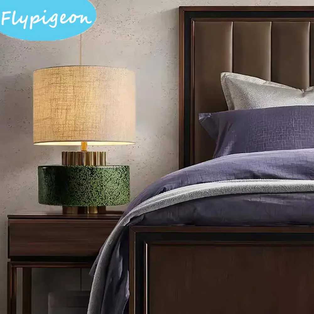 Designer Ceramic Desk Lamp Luxury Art Table Light for Villa Bedroom Bedside Parlor Hotel Homestay Study Office Decor M251114