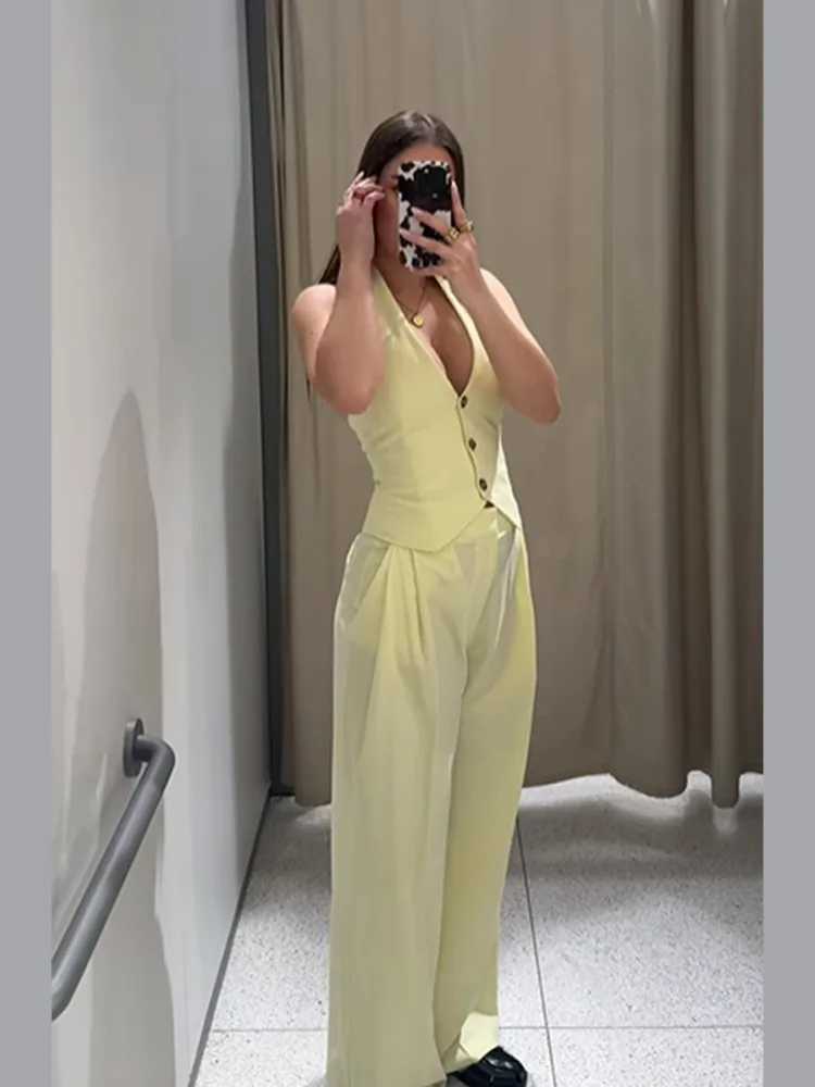 Womens fashionable butter yellow straight pants set sexy off shoulder strapless top set 2025 new summer womens 2-piece setXJ250414