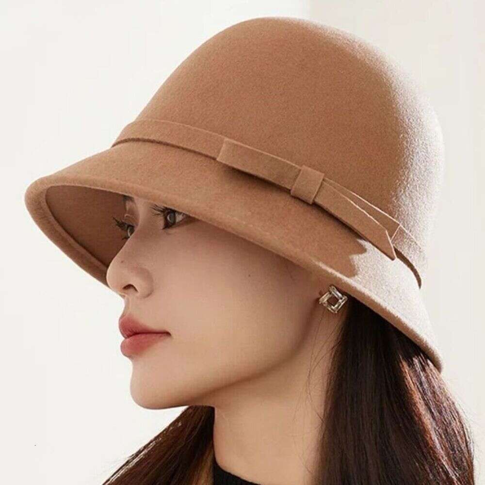 Fashionable Bowler Winter Versatile Elegant Warm Fisherman Audrey Hepburn Style French Millionaire Hat