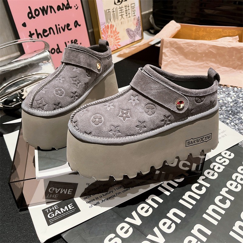 Free shipping 2025 New Women's Thick Sole Shearling Snow Boots Elevated Outdoor Closed-Toe Thick Fleece Half Slippers Autumn Winter