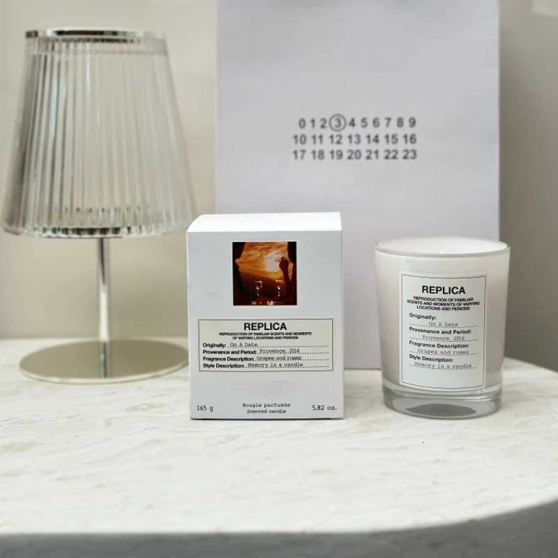 Lazy Weekend Scented Candle Fireplace Fire Bubble Bath Aratherapy Candle Jazz Lounge after Rain Sunny He Fragrance Decor H251114