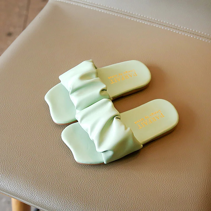 Girls Slippers Kids Summer Swimming Bath Slippers Anti-skid Pleated Ruffles Classic Fashion Children Beach Slides House Outdoor 250411