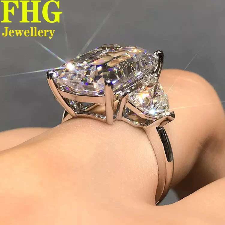 Emerald 8Carat Shape Au585 14K White Gold Ring DVVS1 Moissanite Diamond ring Women Wedding Party Engagement birthday