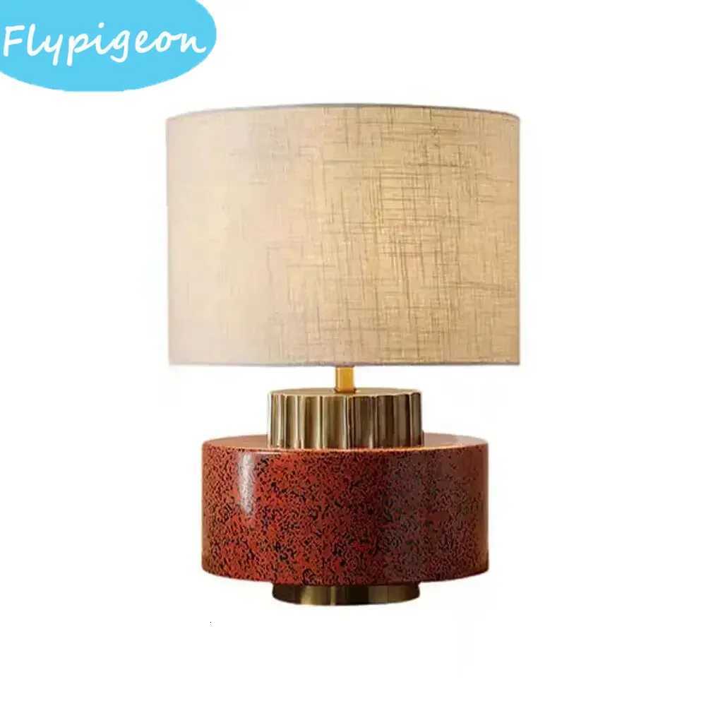 Designer Ceramic Desk Lamp Luxury Art Table Light for Villa Bedroom Bedside Parlor Hotel Homestay Study Office Decor M251114