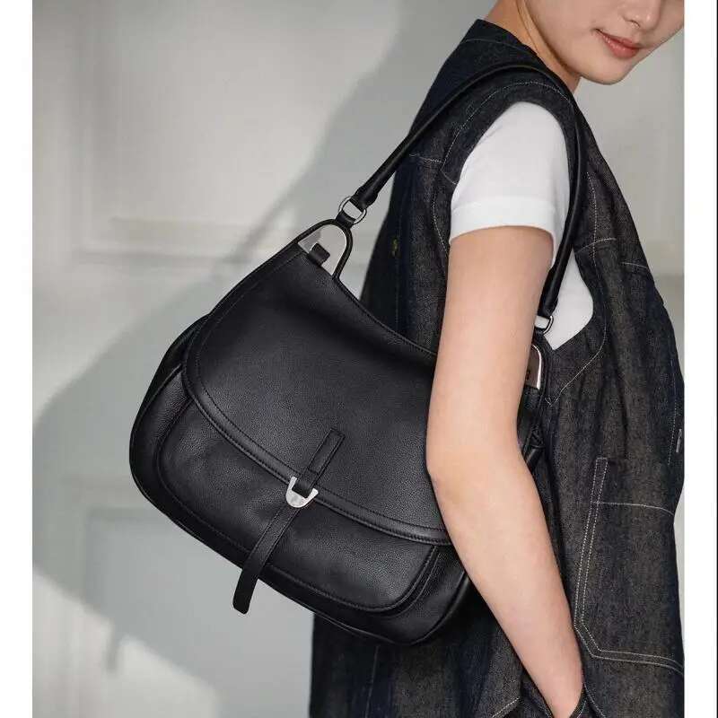 European And American Fashion Top Layer Cowhide Saddle Bag, New High-End Feeg, Famous Designer Leather Shoulder Crossbody Bag