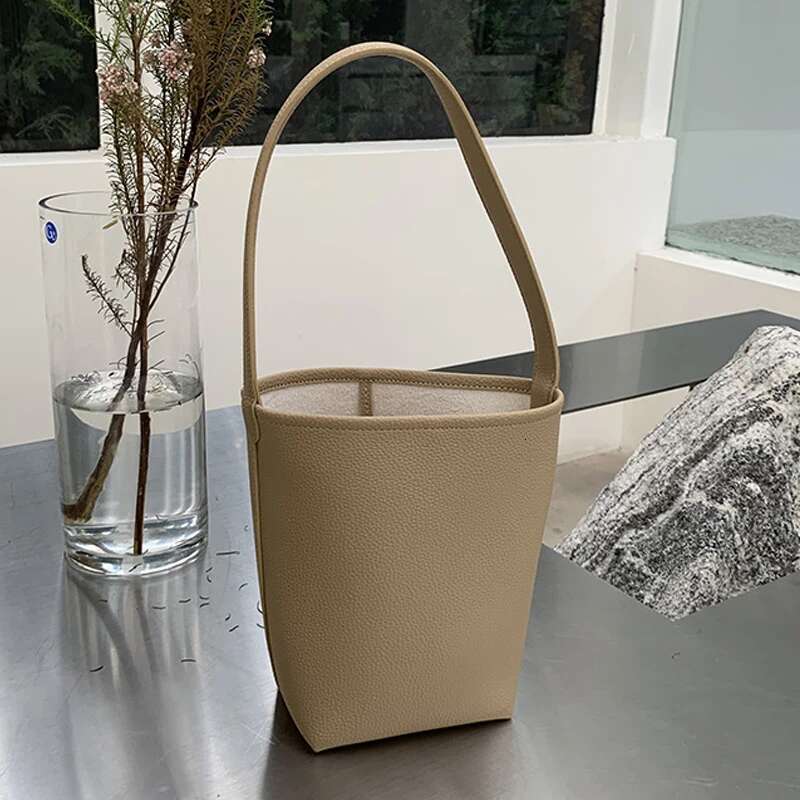 Bucket Small Purse Designer Handbag For Women 2023 New Fashion Ladies Composite Simple Shoulder Underarm Bag