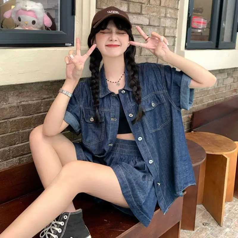 Summer shorts set retro denim shorts Sve shirt thin cardigan womens loose casual shorts two-piece set womens clothingXJ250414