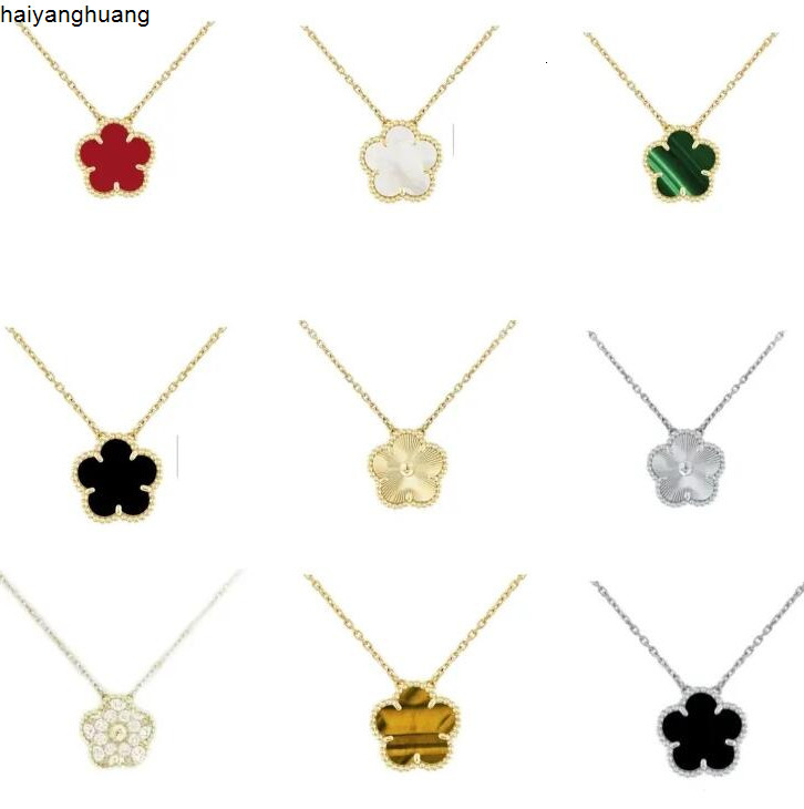 Pendant Necklaces Four Leaf Necklaces Clover Jewelry Flower classics Designer Necklace 18K Gold Silver Rose Plate Agate Diamond Fashion luxury Charm Chain Wedding
