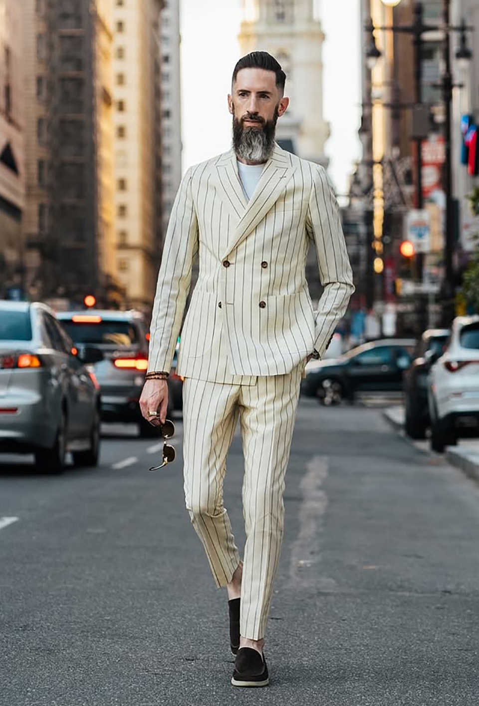 Classic Pinstripe Wedding Tuxedos 2 Piece Set Jacket Pants Men Suit Peaked Lapel Casual Groom Wear Party Suits Customized