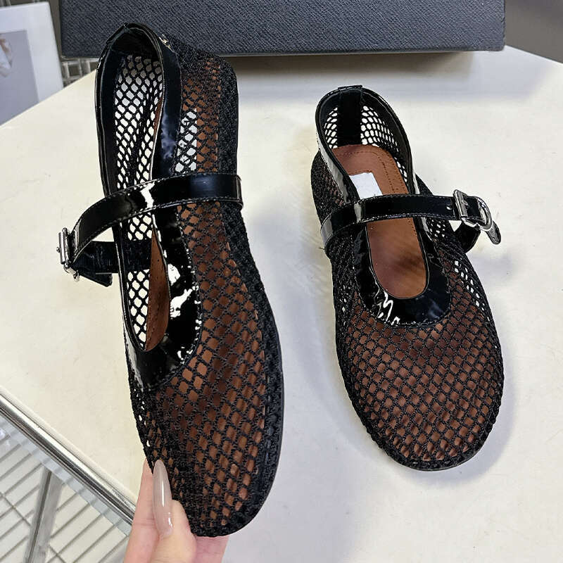 Top Luxury Mesh Ballet Flats Ballerina Mary Jane shoe Cut-Outs pearl button buckle strap Dress shoes Real leather Round toe Dance shoes Office wedding shoes With Box