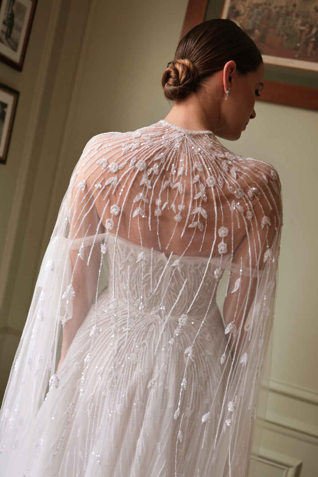 Classic A-Line Bridal Wedding Dresses Lace With Pearls Sequins Appliques Floor-Length Plus Size For Special Occasion Vestido de novia