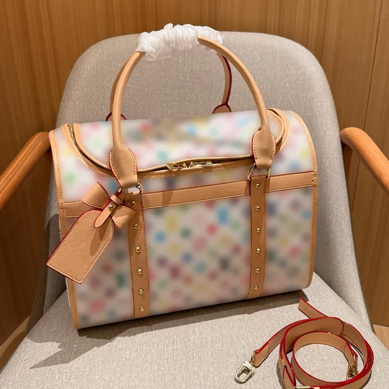 Baby Cat Bag Go Out portable bag Easy and convenient for newborn kittens to carry hospital injections single shoulder cat bag carrying pet bag