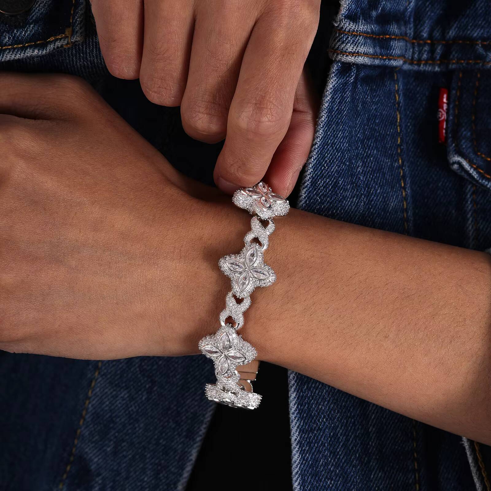 2025 New Arrival Hip Hop Pink White Colorful CZ Clover Bracelet Necklace Brass Iced Out Flower 5A Zircon Cuban Chain for Men