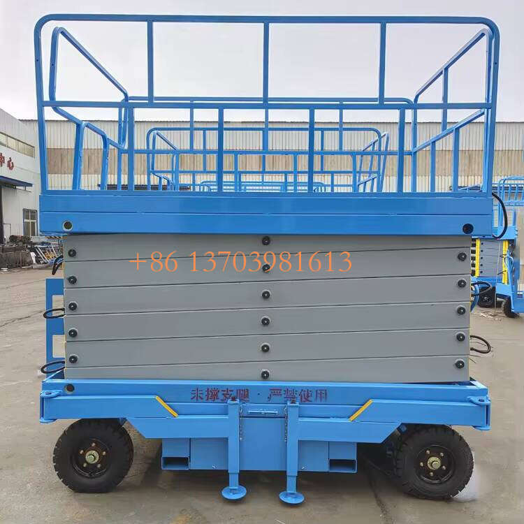 Industrial Grade Tracked Scissor Lift Crawler Platform 14m Working Height 400kg