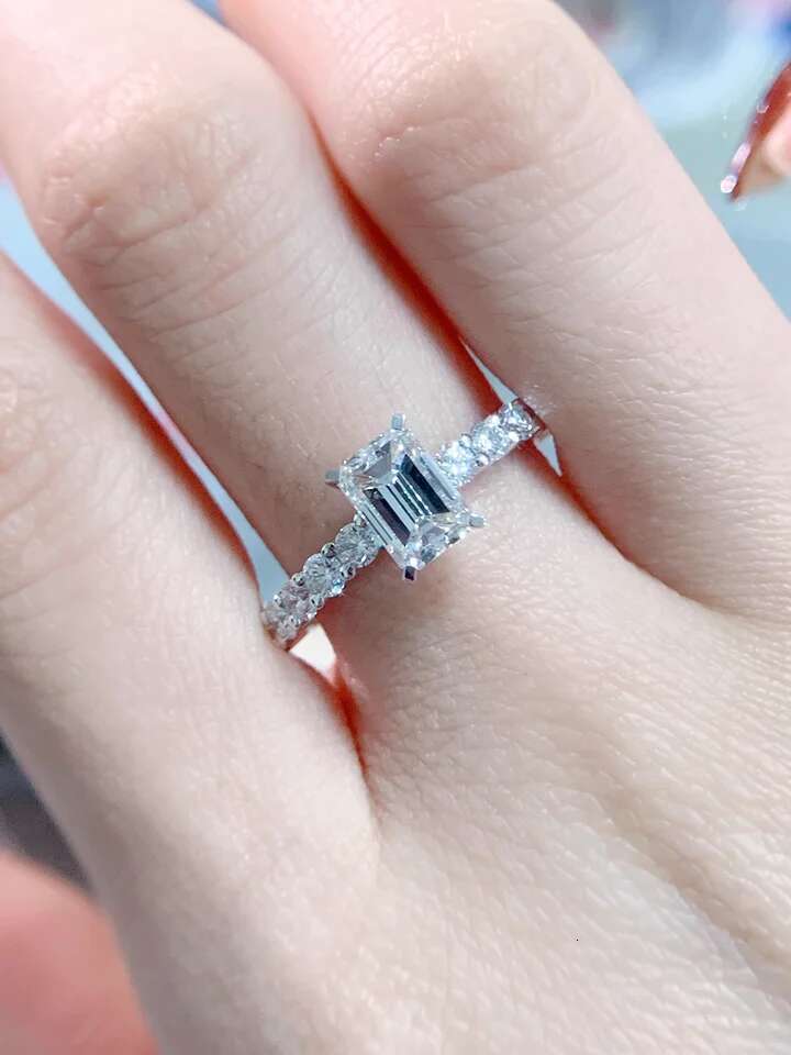 Custom Real Platinum PT950 Ring Women Engagement Anniversary Wedding Ring Emerald Moissanite Diamond Ring Trendy