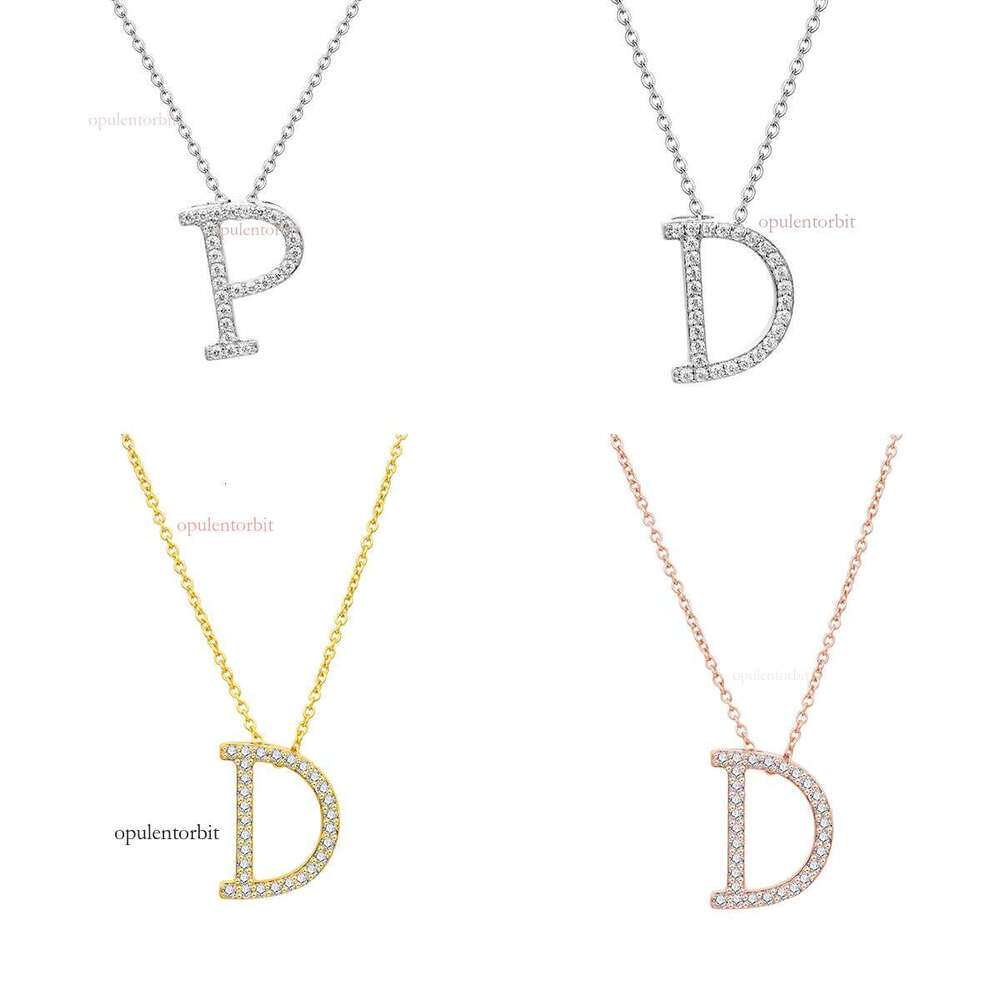 Jewelry letter shaped D-color VVS sandstone pendant necklace made of pure sier, high-quality party gift