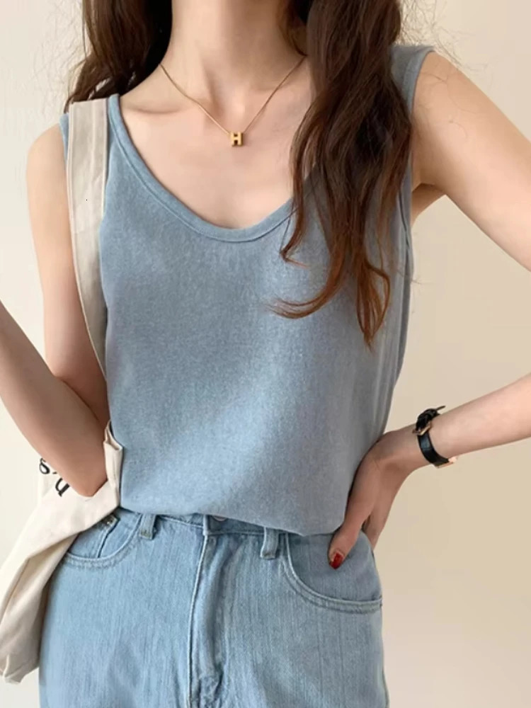 Womens 2025 summer ultrathin tank camisole fashionable casual sleeveless street top Tshirt 250414Z