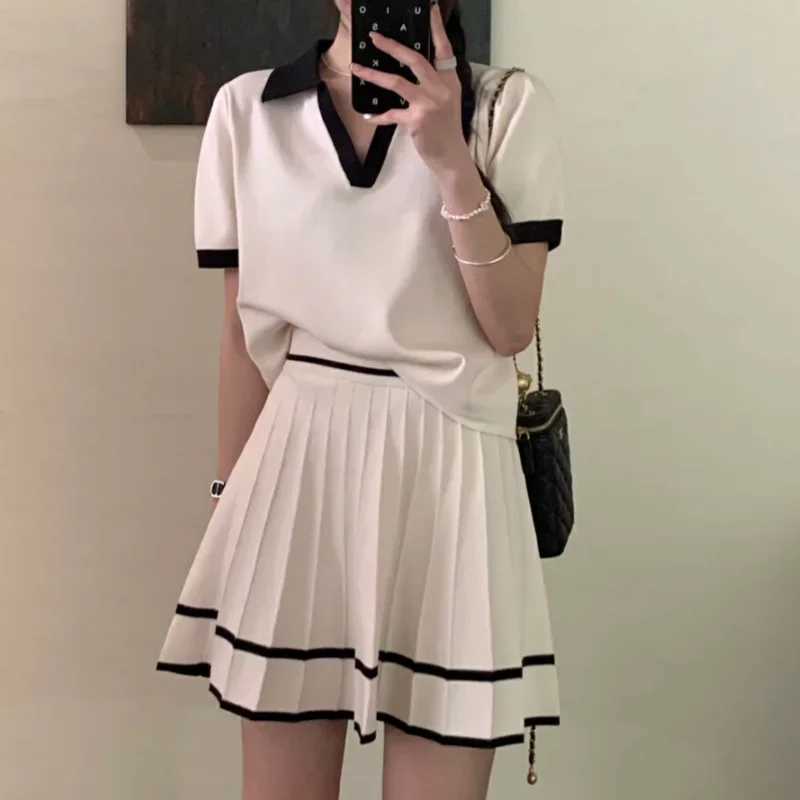 REALEFT 2025 New Summer 2-piece Womens Set with Collar Short Sve Top and Folded Sexy Mini Skiing ClothesXJ250414