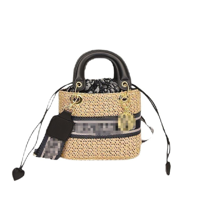 Designer Woman Straw Bags bucket bag Hobos Handbags Underarm Bag Purses Crossbody Lady Small Totes woven bag