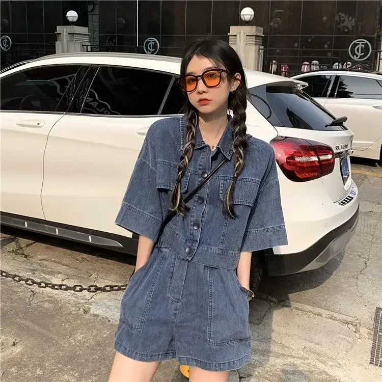 Summer Retro Denim Shorts Set Womens Fashion Reduced Collar Half Sve Shirt Top Casual Loose Shorts Two Piece SetXJ250414
