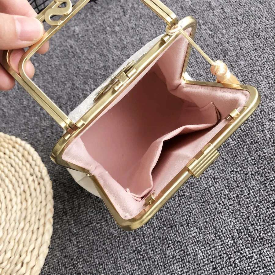 Fringe Shell Lock Tote Women's Handbags Purses Women Shoulder Crossbody Embroidery Rose Wers Wedding Bag Bags