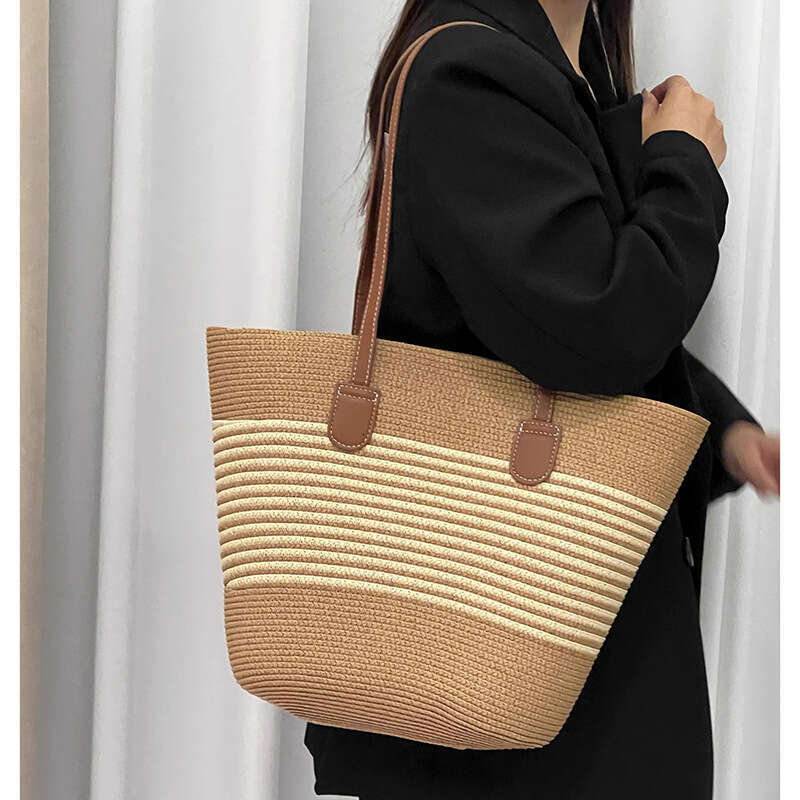 Handmade Beach Bag Summer Striped Single Shoulder Commuting Straw Woven Bag, New Large Capacity Casual And Fashionable Women's Beach Tote Bag Kq2