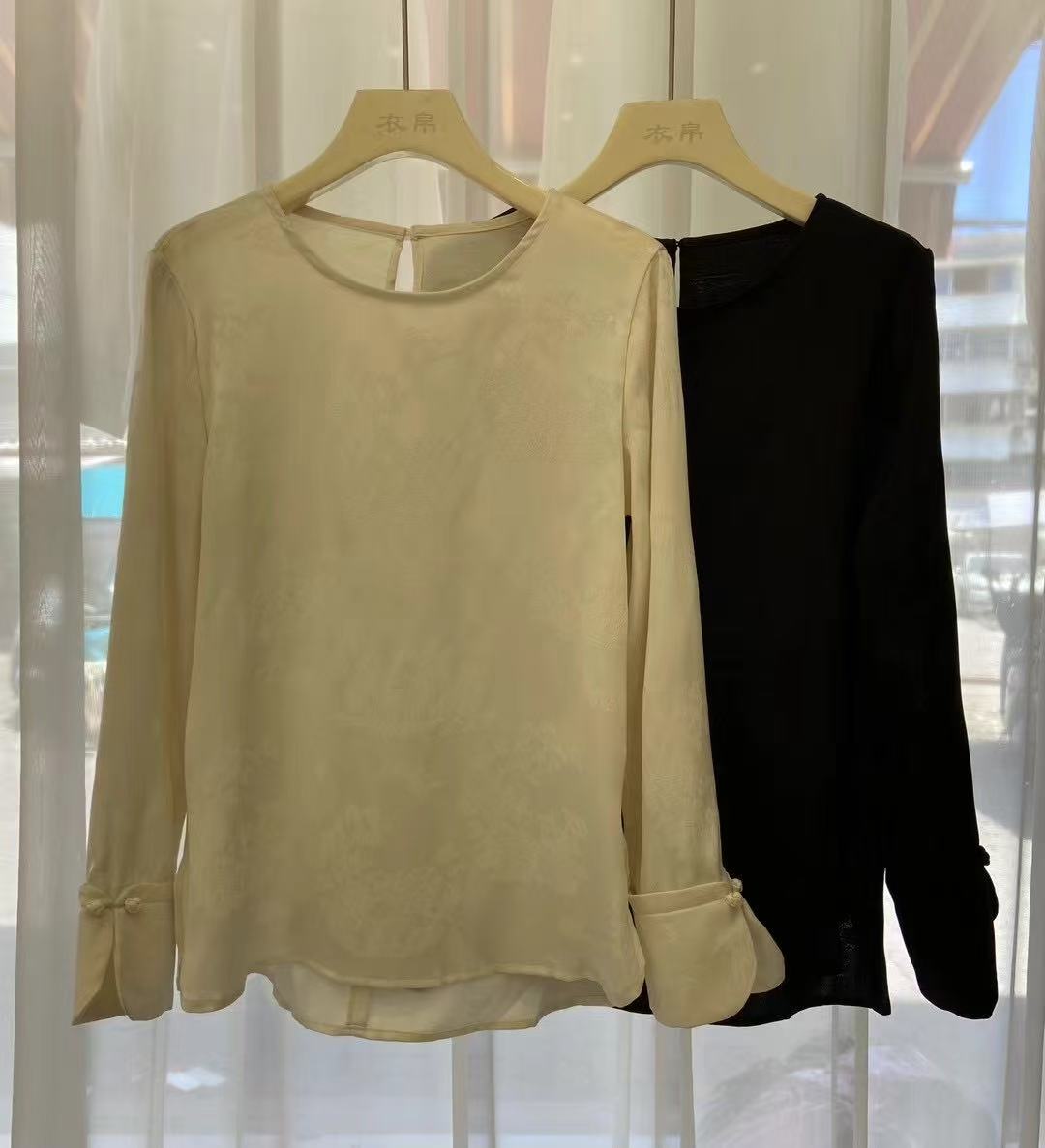 Elegant Women's Short Sleeve Shirt Made of Artificial Silk