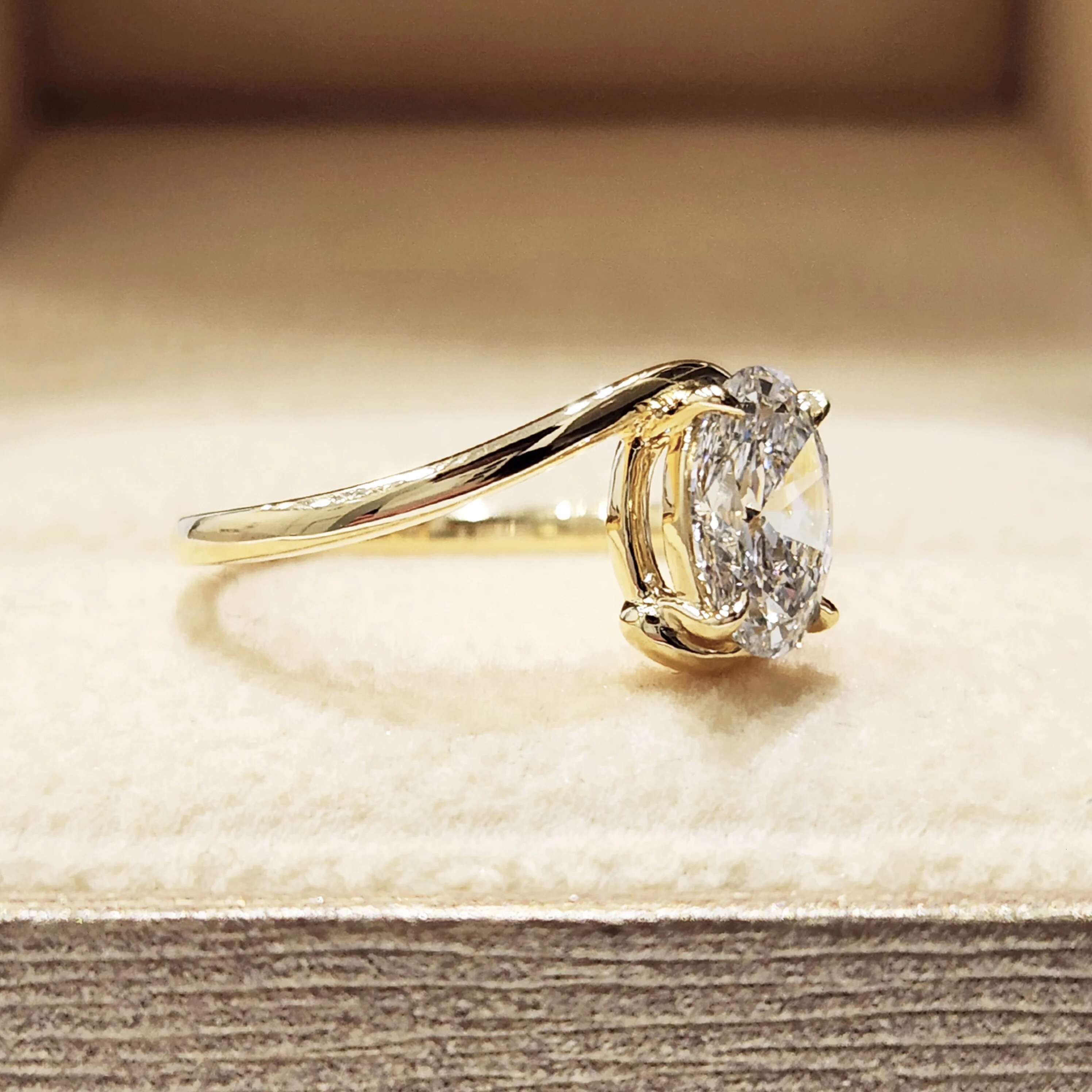 Custom Real Solid 14K Yellow Gold Rings Women Engagement Anniversary Wedding Rings Oval Moissanite Diamond Rings Trendy