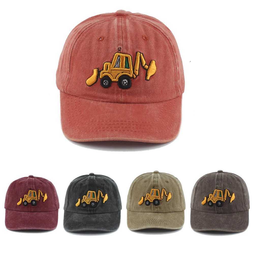 Newly washed cotton baby baseball cap cartoon excavator embroidered childrens hat outdoor boys and girls summer snapshot hat W250414