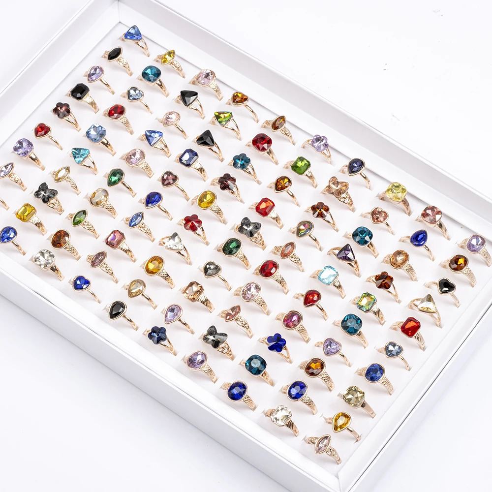 30 Pcs/Lot Fashion Punk Retro Glass Stone Ring For Women Men Geometry Carved Imitation Gemstone Mixed Style Jewelry Party Gifts 250408