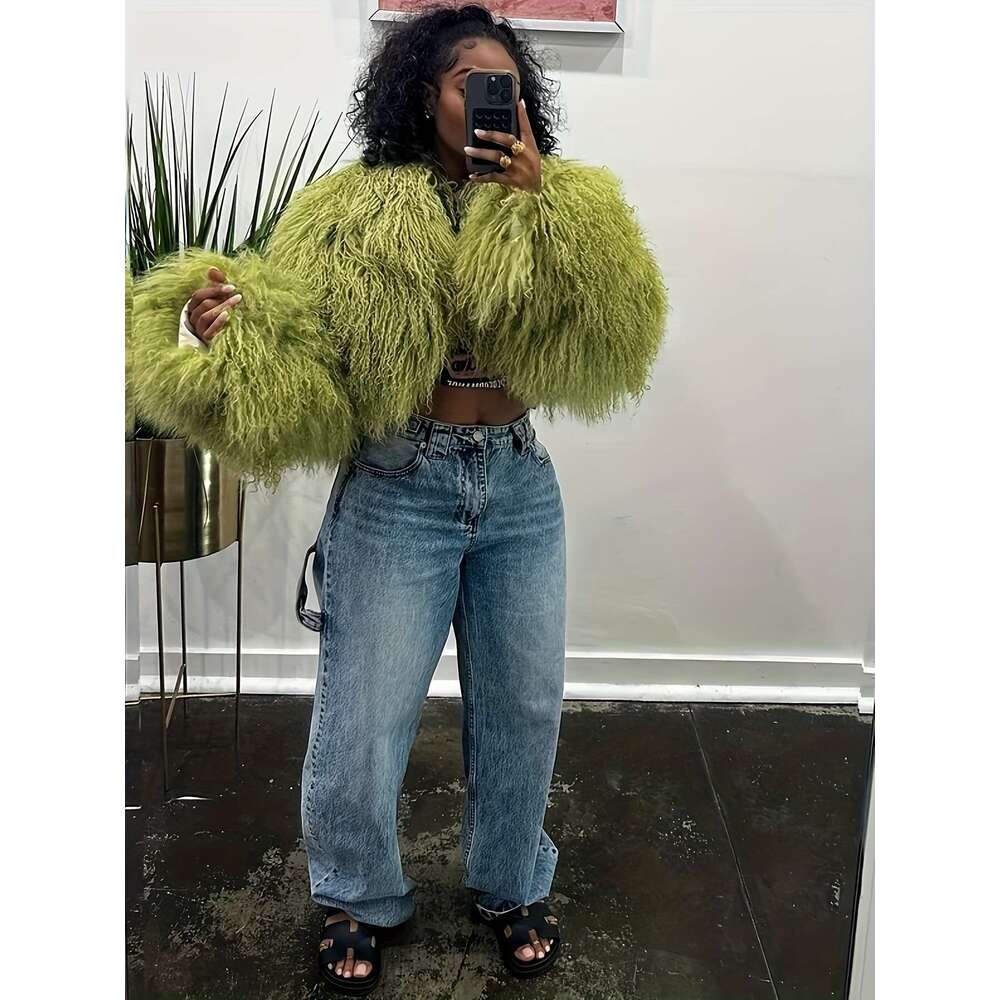 Women's Cropped Faux Fur Jacket - Fluffy Soft Fuzzy Coat With Long Sleeves | Luxury White Outerwear For Evening Parties, Street Style And Seasona