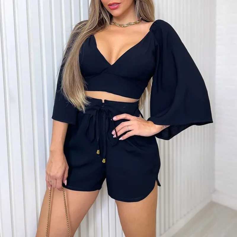 2024 Summer Fashion Solid Two Piece Set Womens Sexy Backless Lace Top V-neck Flare Sve Shirt Top+Loose Shorts SetXJ250414