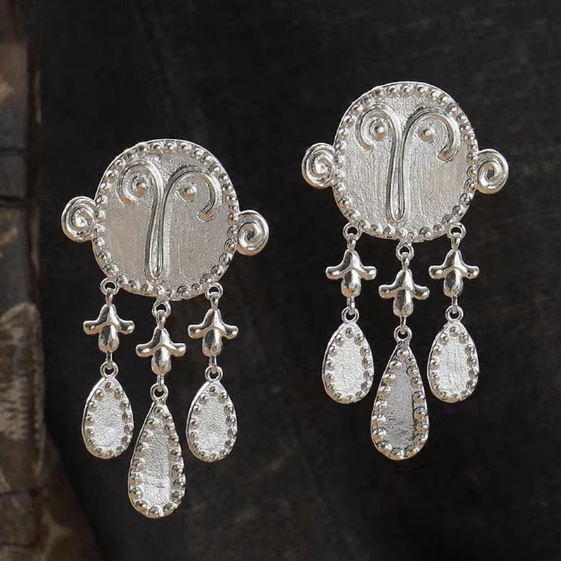 Crying Man avatar Stud Earrings 24 Vintage Tassel Premium Pendant chic eardrop large size 250411