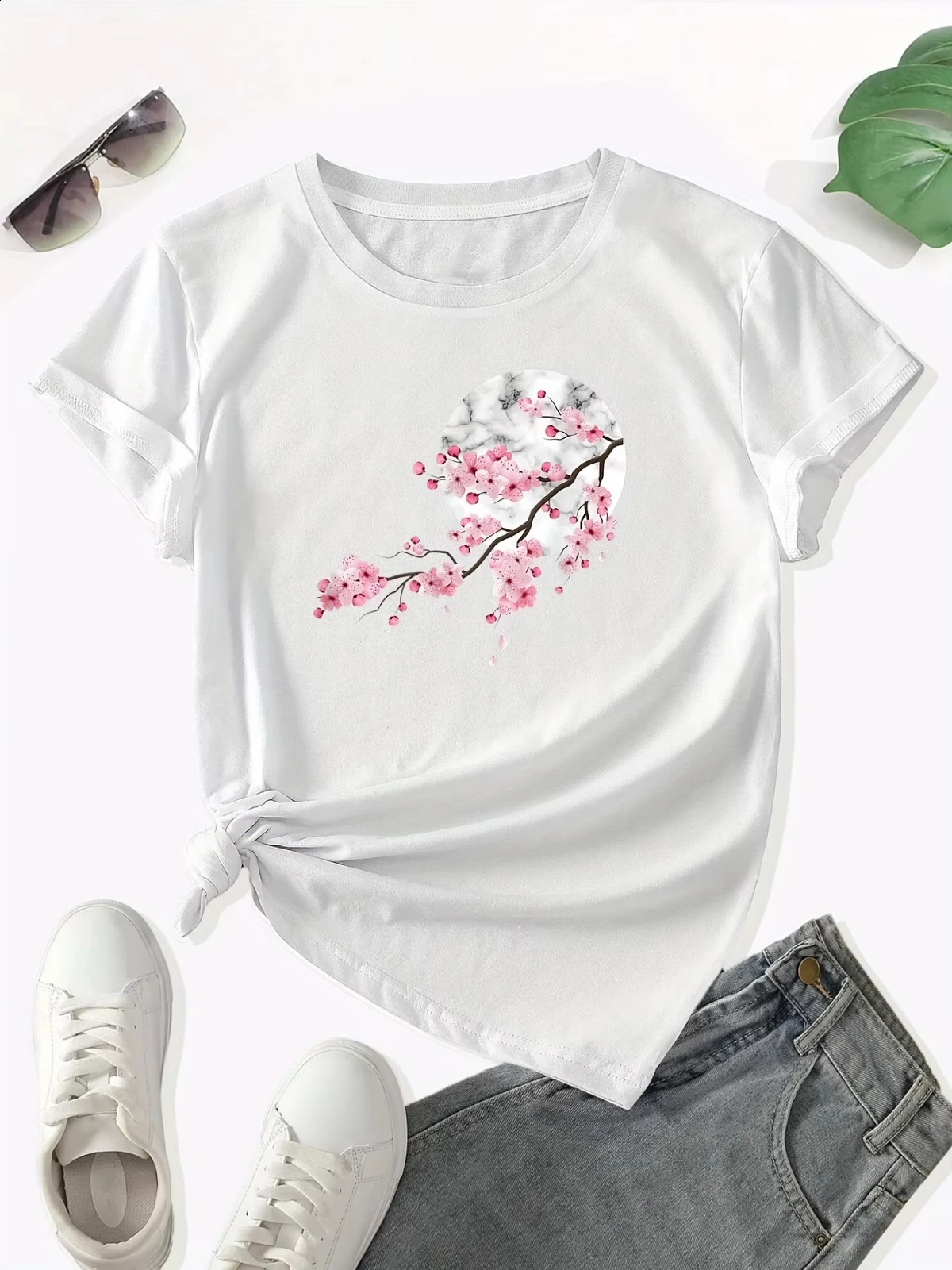 Sakura Moon Summer Casual Short Sleeve Round Neck Comfortable Womens Printed T-shirt 250410