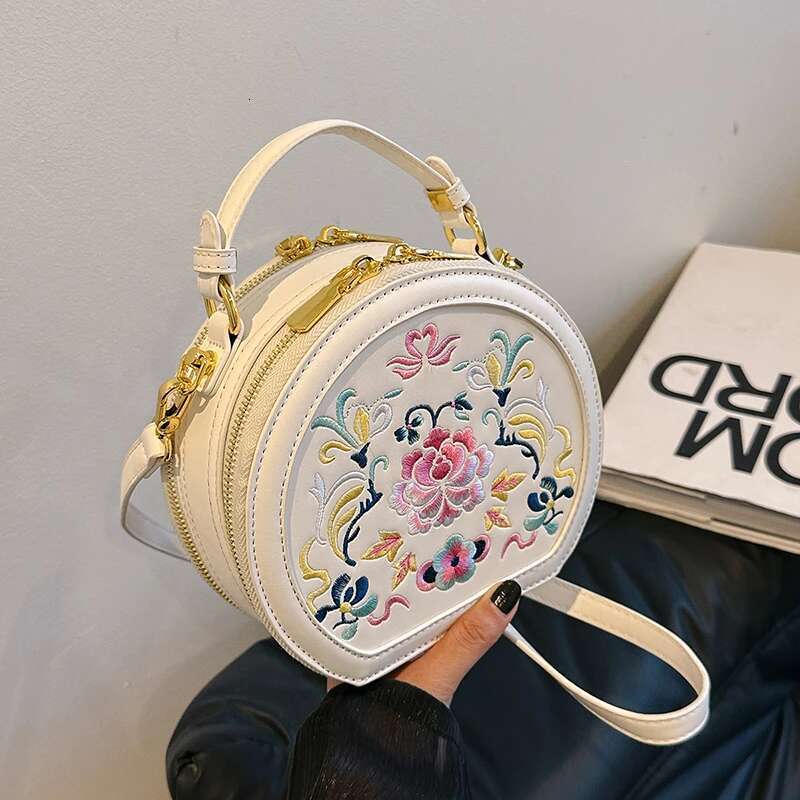 High Quality PU Leather Small Cross Body Elegant Ladies Zipper Shoulder Solid Color Purses New Design Cell Phone Bag