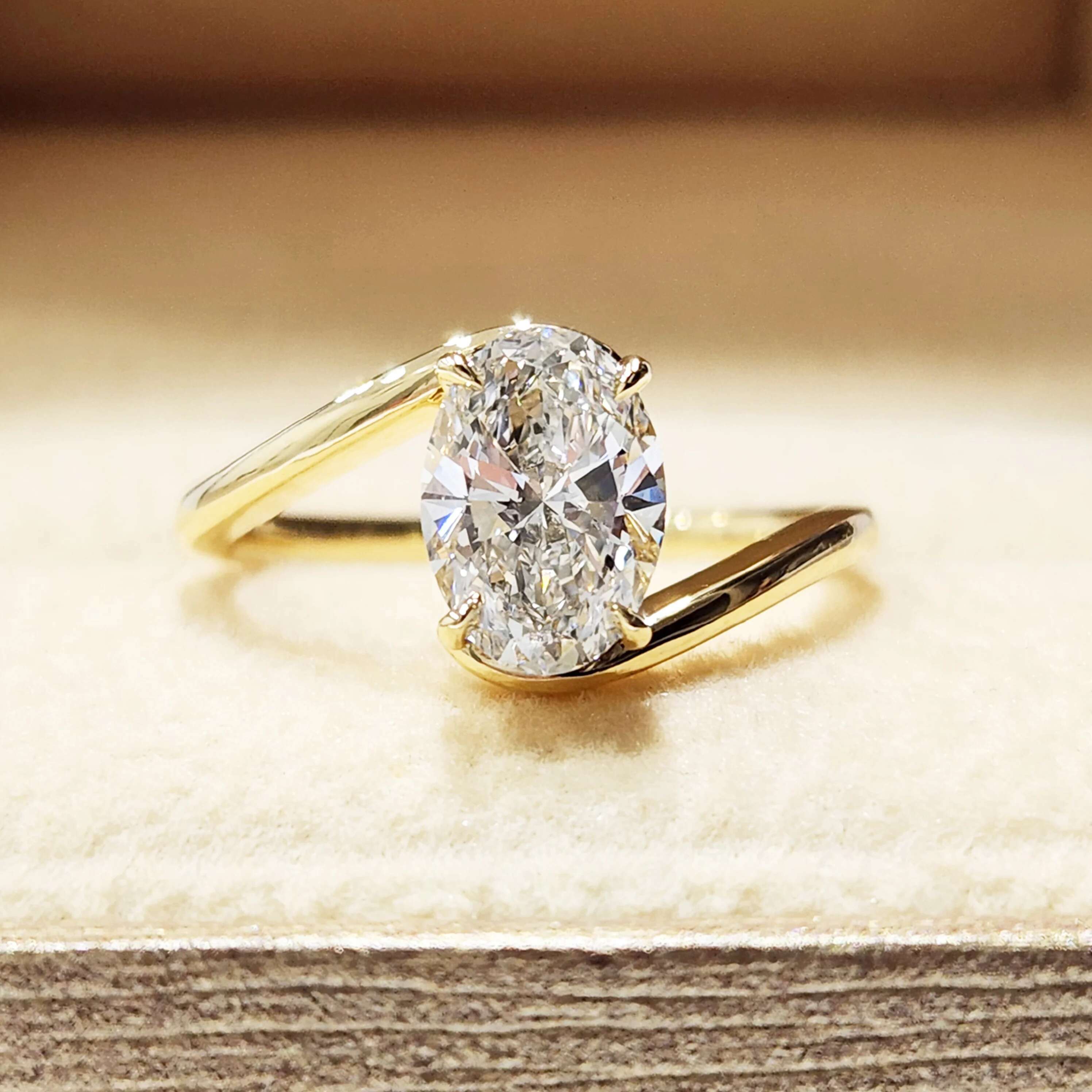 Custom Real Solid 14K Yellow Gold Rings Women Engagement Anniversary Wedding Rings Oval Moissanite Diamond Rings Trendy