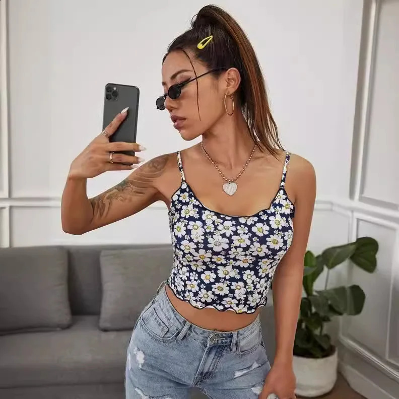 2024 Summer Womens Sling Top Sexy Sports Single Shoulder Strapless Vest Strawberry Printed Crop 250407