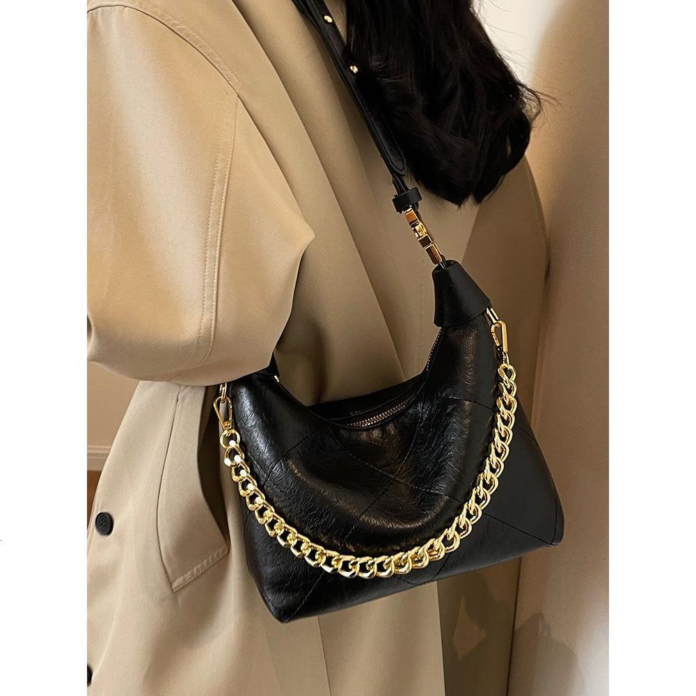 Special-Interest Design Women's Spring And Summer New Retro Chain Shoulder Messenger High-Grade Portable Dumpg Bag