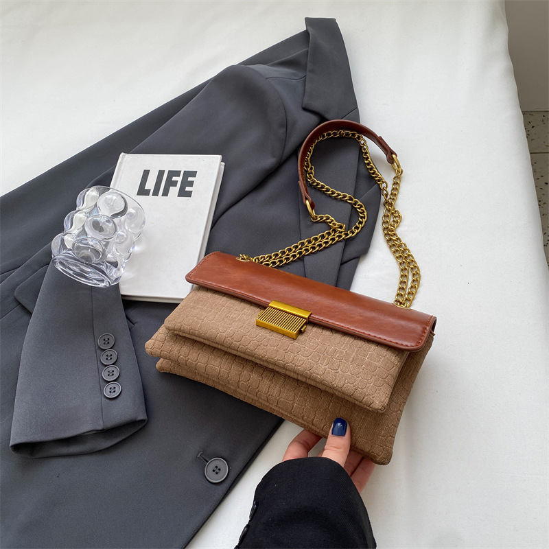 Niche Design Armpit For Women New Korean Retro Contrast Color Chain Shoulder Crossbody Women's Trendy Bag