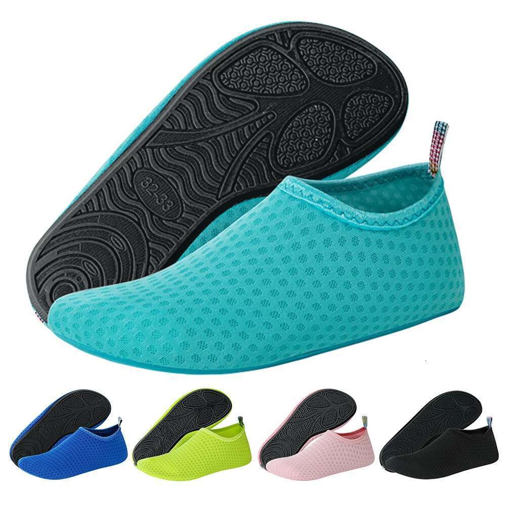 Unisex Kids Summer Water hot Men Breathable Aqua Shoes NEW Outdoor Upstream Shoe Woman Beach Sneaker Sandals Diving Swimming Socks